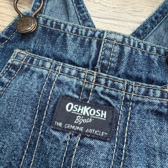 OshKosh B’gosh Classic Denim Overalls | 18M - Picture 3 of 4